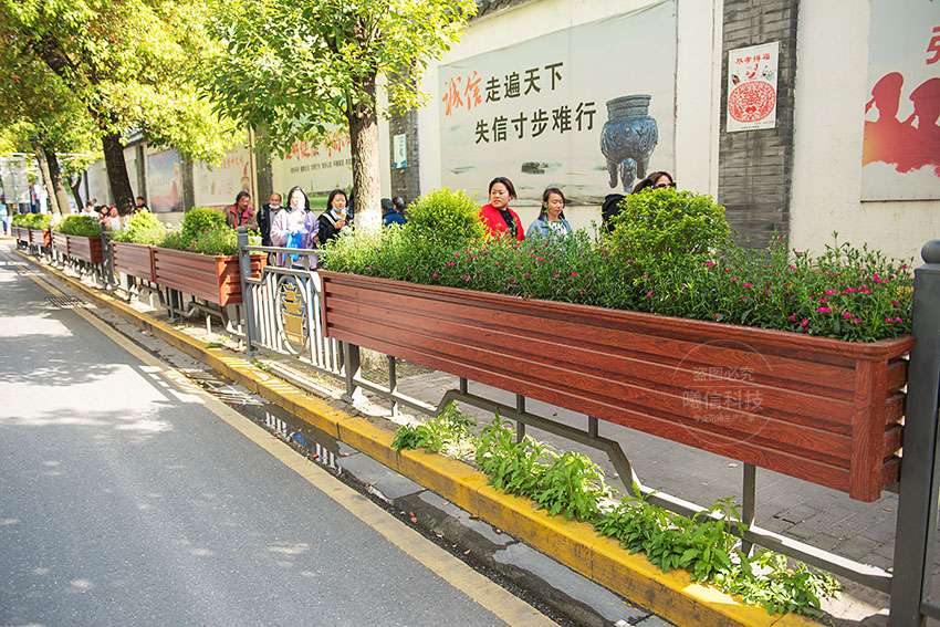 人行道隔离护栏花箱江西案例